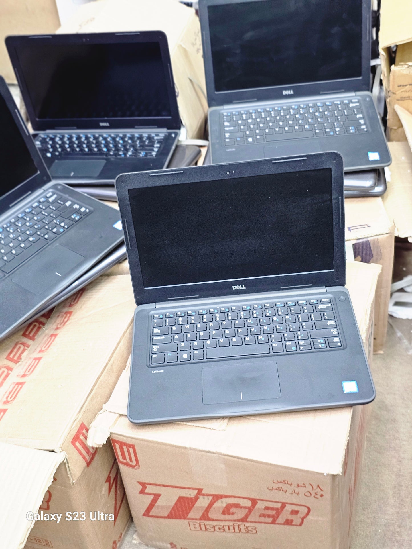 Dell Latitude E3380 | Core i3 6th Gen | 8GB RAM | 128GB SSD M.2 | USA Import