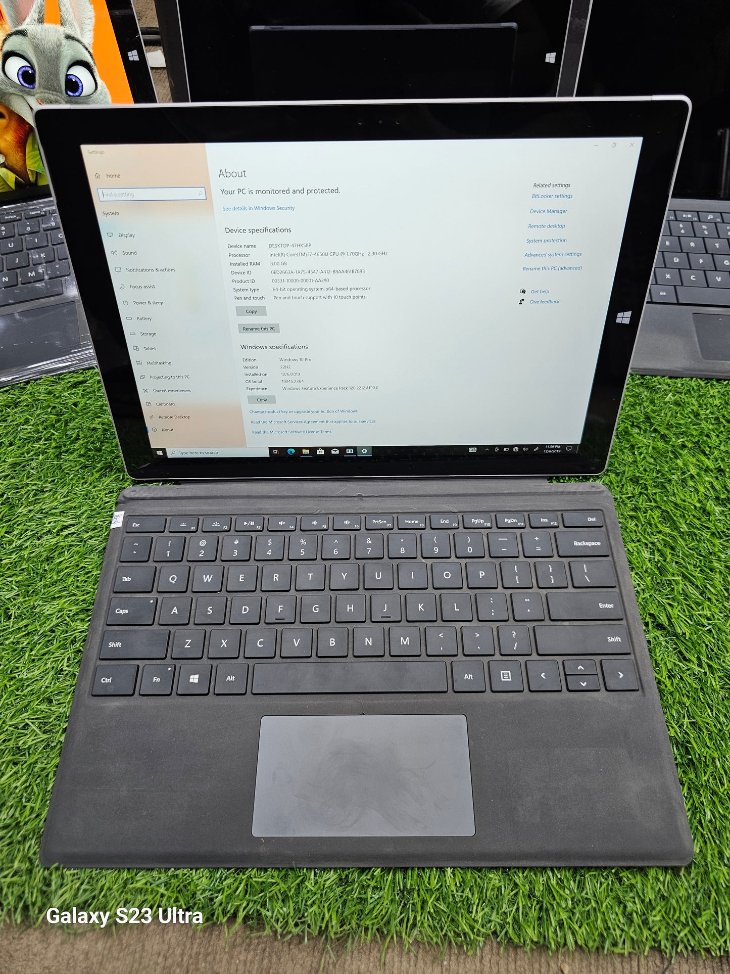 Microsoft Surface Pro 3 | Core i5 4th Gen, 8GB RAM, 256GB SSD, 2K Touch Display | USA Imported