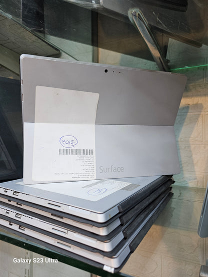 Microsoft Surface Pro 3 | Core i5 4th Gen, 8GB RAM, 256GB SSD, 2K Touch Display | USA Imported
