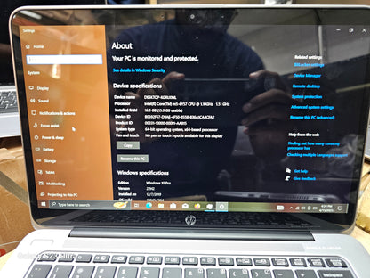 "HP EliteBook 1030 G1 - Core M5 8th Gen | 8GB RAM | 256GB SSD M.2 NVMe | 13.1'' Display | USA Imported"