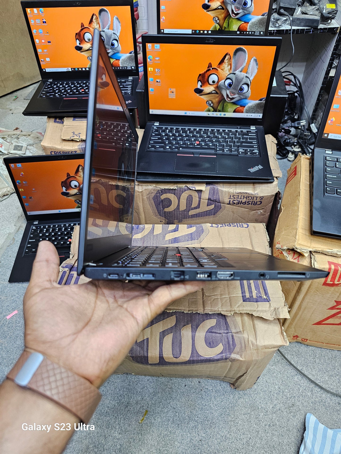 Lenovo ThinkPad i5 8th Gen | Touch + Type | 16GB RAM | 512GB SSD | FHD IPS | Ultra Slim | USA Imported
