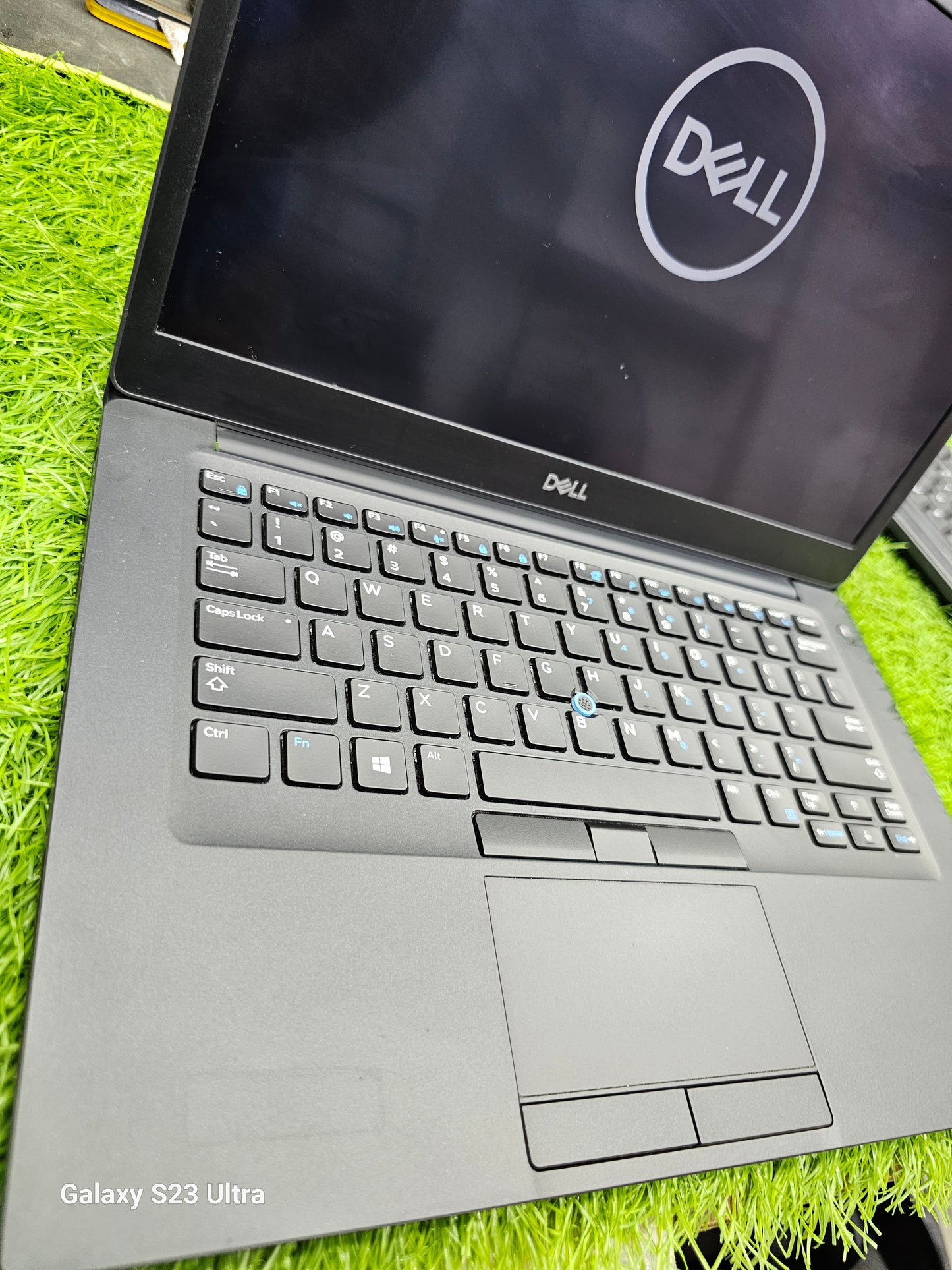 Dell Latitude 7490 i5 8th Gen | 8GB RAM | 256GB NVMe SSD | 14" FHD Display | Windows 10 Pro